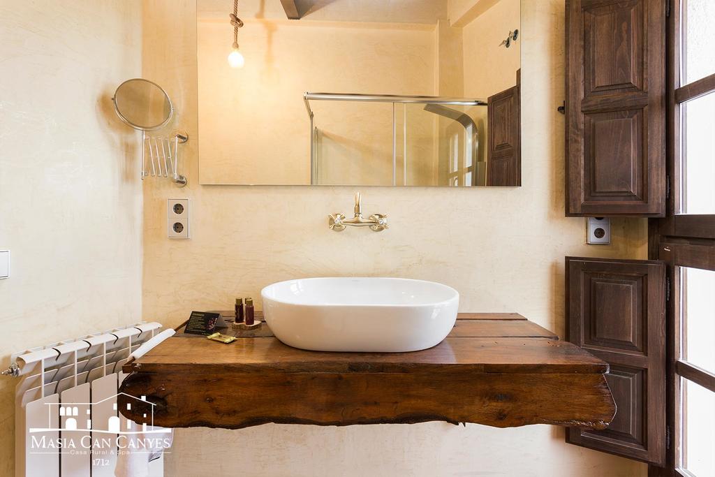 Masia Can Canyes & Spa San Lorenzo de Hortóns Dış mekan fotoğraf