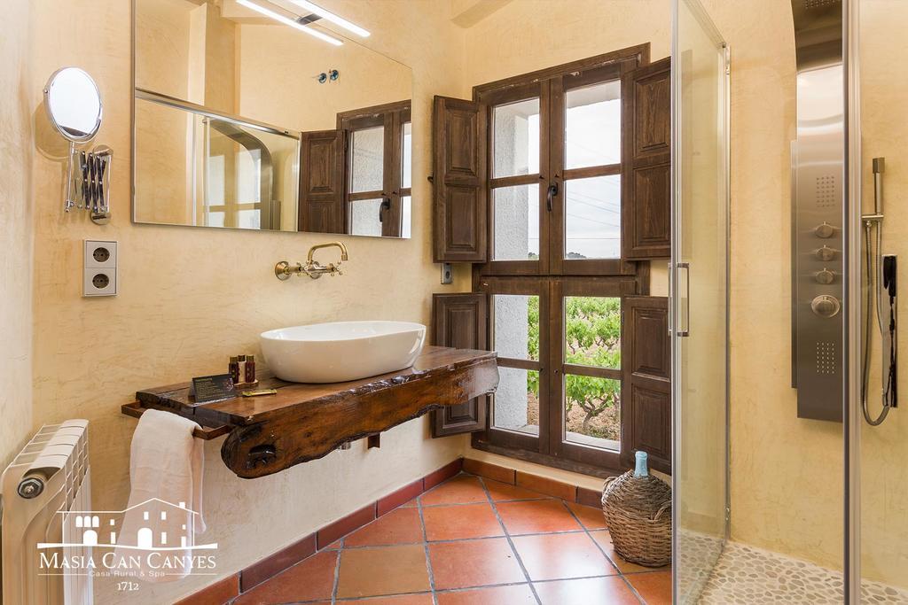 Masia Can Canyes & Spa San Lorenzo de Hortóns Dış mekan fotoğraf