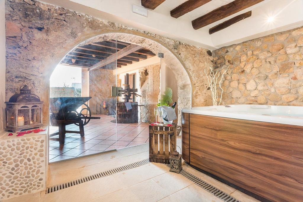 Masia Can Canyes & Spa San Lorenzo de Hortóns Dış mekan fotoğraf
